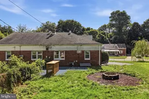 906 Kingsman Rd, Upper Chichester, PA 19061 - Photo 24