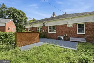 906 Kingsman Rd, Upper Chichester, PA 19061 - Photo 26