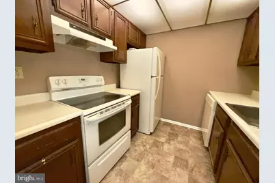 500 N Lemon Street #B-3, Media, PA 19063 - Photo 6