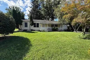 300 Bethel Ave, Aston, PA 19014 - Photo 2