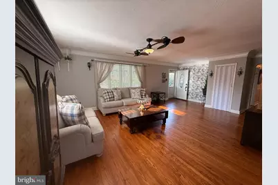 300 Bethel Avenue, Aston, PA 19014 - Photo 6