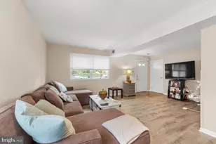 913 Chestnut St, Collingdale, PA 19023 - Photo 4