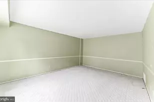 2207 Aspen Cir, Springfield, PA 19064 - Photo 4