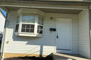1308 Worrell St, Crum Lynne, PA 19022 - Photo 1