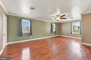 200 Price Ave, Holmes, PA 19043 - Photo 12