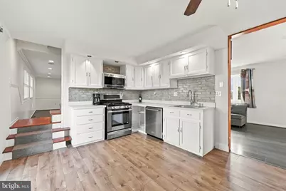 200 Price Avenue, Holmes, PA 19043 - Photo 4