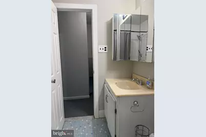 5200 Hilltop Drive #DD17, Brookhaven, PA 19015 - Photo 12