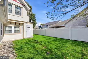 35 E Turnbull Ave, Havertown, PA 19083 - Photo 30