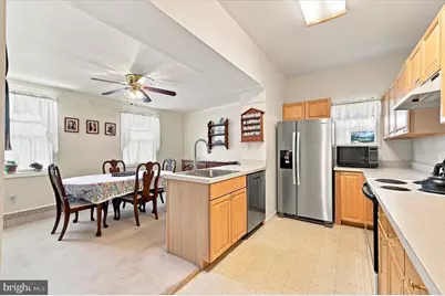 35 E Turnbull Avenue, Havertown, PA 19083 - Photo 4