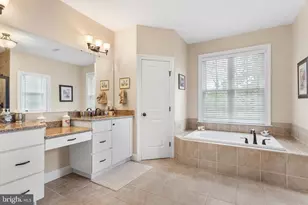 5 Pine Valley Ct, Glen Mills, PA 19342 - Photo 32