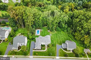 5 Pine Valley Ct, Glen Mills, PA 19342 - Photo 2
