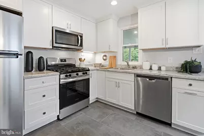 135 Rockwood Drive, Havertown, PA 19083 - Photo 8