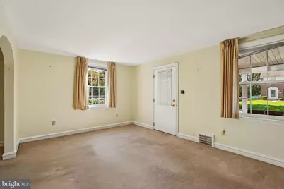 525 Achille Road, Havertown, PA 19083 - Photo 2