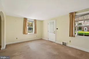 525 Achille Rd, Havertown, PA 19083 - Photo 2