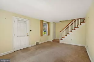 525 Achille Rd, Havertown, PA 19083 - Photo 4