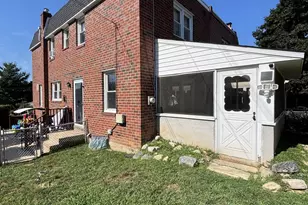 12 E Wyncliffe Ave, Clifton Heights, PA 19018 - Photo 4