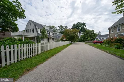 106 N Lowrys Lane, Bryn Mawr, PA 19010 - Photo 10