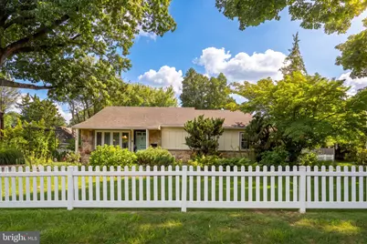 106 N Lowrys Lane, Bryn Mawr, PA 19010 - Photo 2