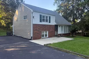 697 Old Marple Rd, Springfield, PA 19064 - Photo 1
