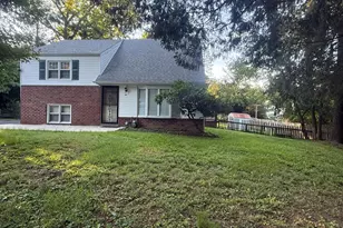 697 Old Marple Rd, Springfield, PA 19064 - Photo 4