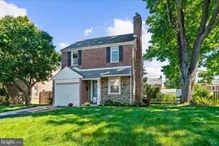 107 S Norwinden Dr, Springfield, PA 19064 - Photo 2