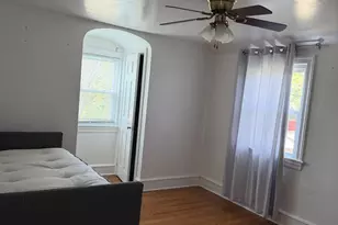 635 Lukens Ave, Upper Darby, PA 19082 - Photo 14