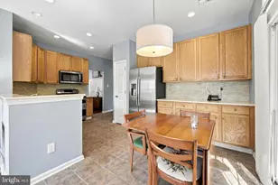 150 E Foxchase Ln, Glen Mills, PA 19342 - Photo 10