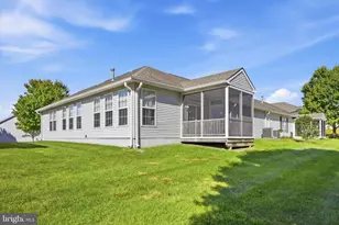 150 E Foxchase Ln, Glen Mills, PA 19342 - Photo 22