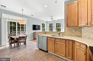150 E Foxchase Ln, Glen Mills, PA 19342 - Photo 12
