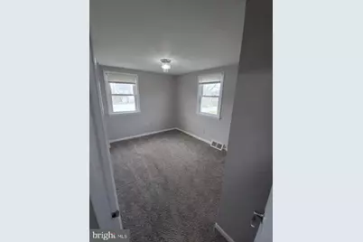 130 N Wells Avenue, Glenolden, PA 19036 - Photo 16