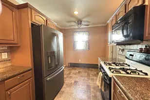 41 Beech Ave, Aldan, PA 19018 - Photo 4