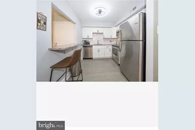 5200 Hilltop Dr Gg 26 #504, Brookhaven, PA 19015 - Photo 6