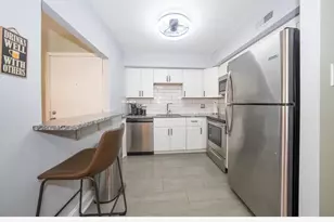 5200 Hilltop Dr Gg 26, Brookhaven, PA 19015 - Photo 6