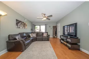 5200 Hilltop Dr Gg 26, Brookhaven, PA 19015 - Photo 4