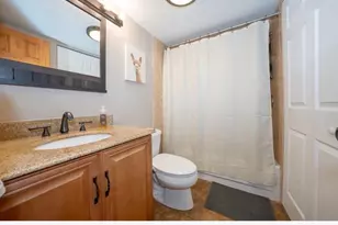 5200 Hilltop Dr Gg 26, Brookhaven, PA 19015 - Photo 12