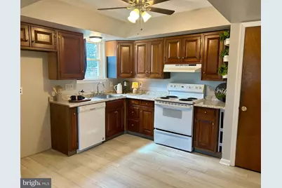 1708 Holmes Avenue, Prospect Park, PA 19076 - Photo 8