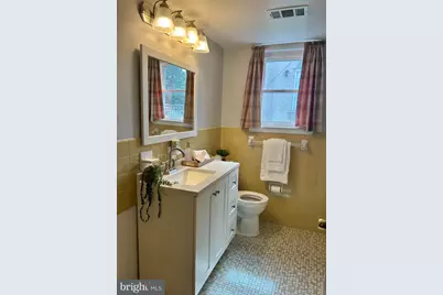 1708 Holmes Avenue, Prospect Park, PA 19076 - Photo 12