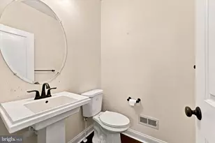 6 Stonehaven Cir, Glen Mills, PA 19342 - Photo 10