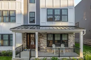322 W Squire Dr, Newtown Square, PA 19073 - Photo 1