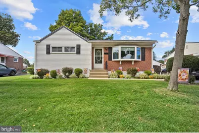 1039 11th Avenue, Folsom, PA 19033 - Photo 1