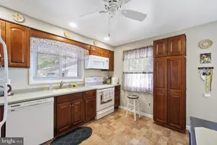 1039 11th Ave, Folsom, PA 19033 - Photo 8