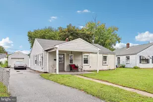 7 Hurford Pl, Aston, PA 19014 - Photo 2