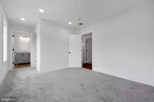 810 Maple Ln, Aston, PA 19014 - Photo 42