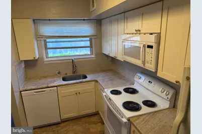 32 Dora Drive, Media, PA 19063 - Photo 4