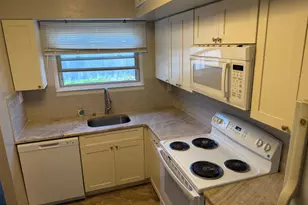 32 Dora Dr, Media, PA 19063 - Photo 4