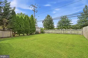 2025 Chestnut St, Holmes, PA 19043 - Photo 30