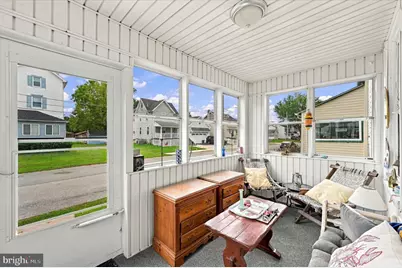 2025 Chestnut Street, Holmes, PA 19043 - Photo 4
