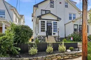 524 Wales Rd, Havertown, PA 19083 - Photo 1
