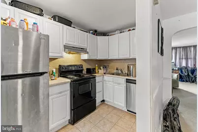 927 Fariston Drive, Drexel Hill, PA 19026 - Photo 6