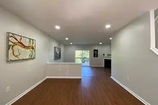 111 Knollwood Ct, Aston, PA 19014 - Photo 12